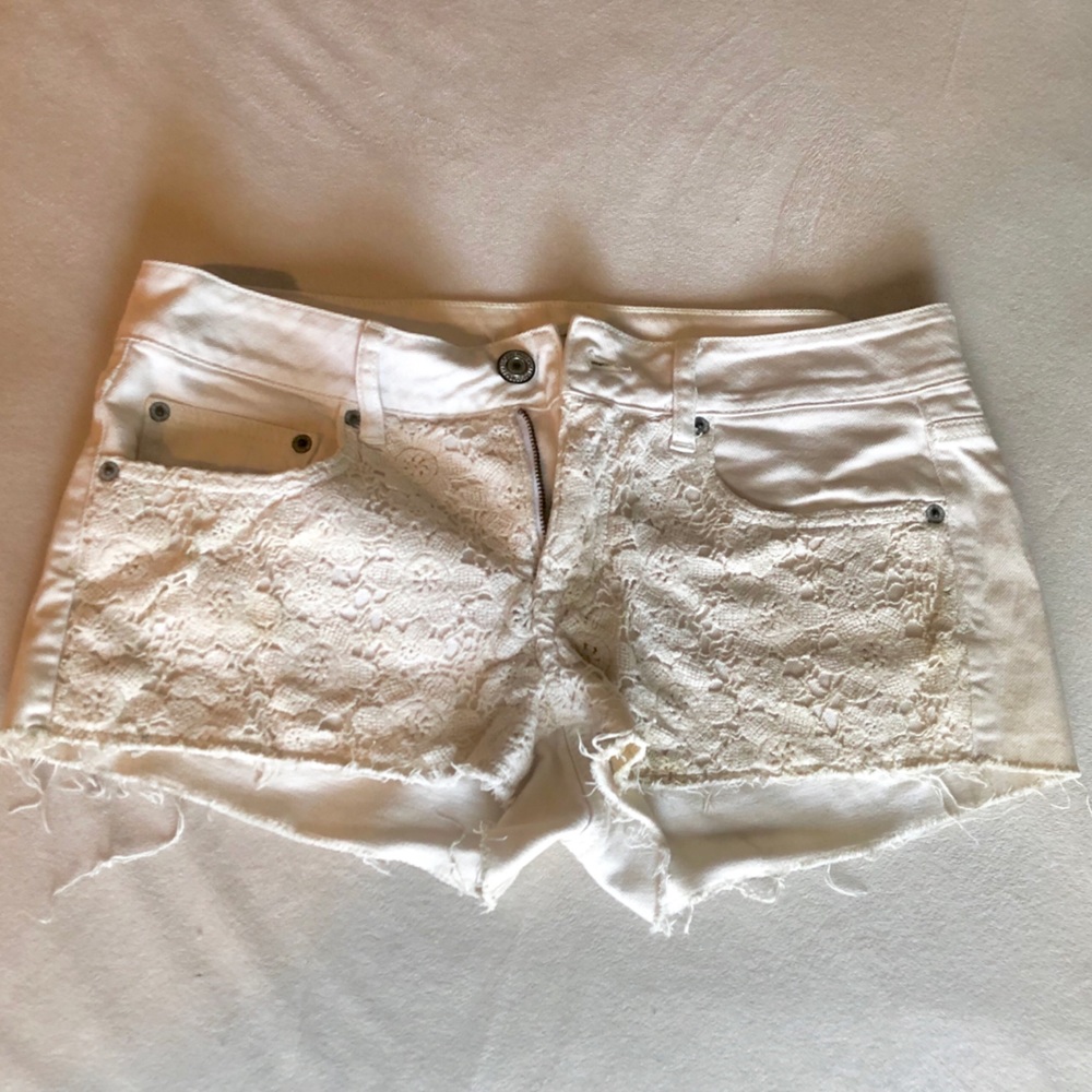 American Eagle 🦅 shorts size 8